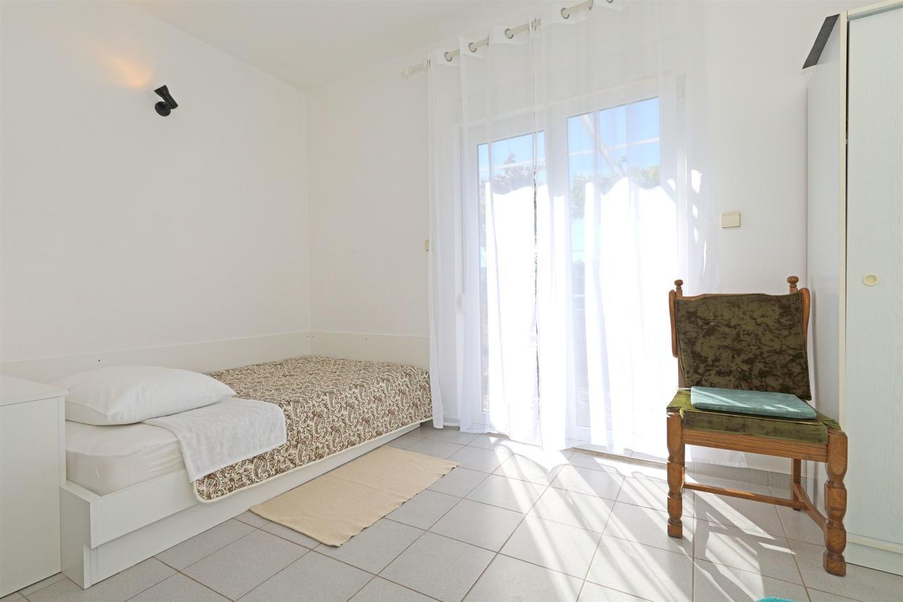 Apartments Danica Tisno Εξωτερικό φωτογραφία