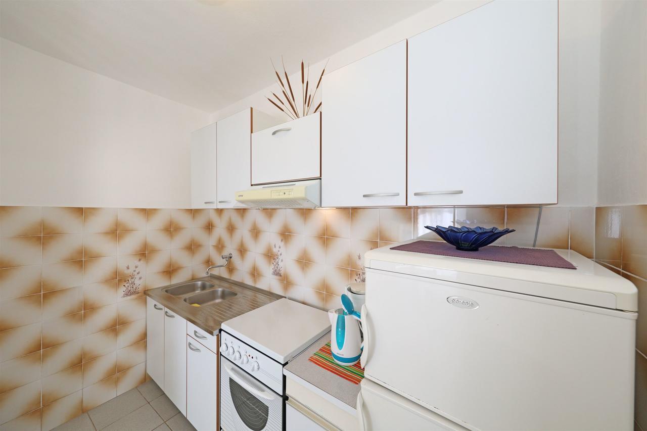 Apartments Danica Tisno Εξωτερικό φωτογραφία